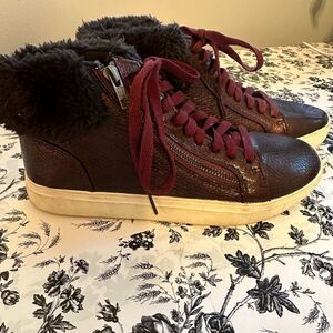 Brash Burgundy Faux Fur Trim, Bootie Sneakers size 8